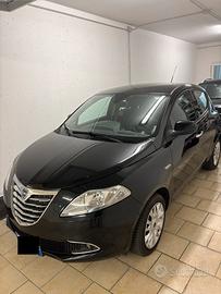 Lancia Ypsilon 2013