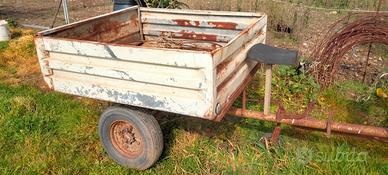 Carrello motocoltivatore