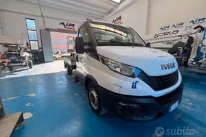 Iveco Daily 35-140 allestito con piattaforma aerea