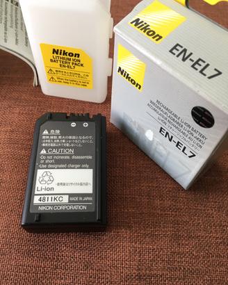 nikon EN-EL7 batteria nuova