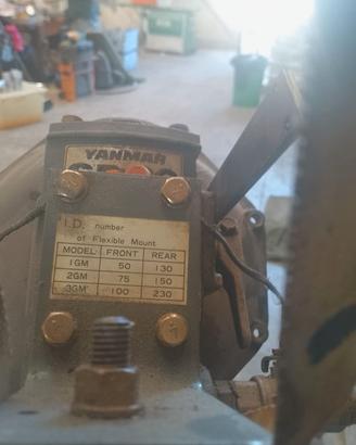 PIEDE SAILDRIVE MOTORE YANMAR