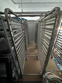 4 carrelli portateglie cucina