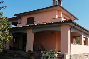 A ribolla splendida villa in bifamiliare