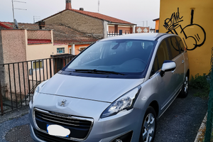 Peugeot 5008 diesel 1.6 BlueHDi 120cv 7 POSTI - E6