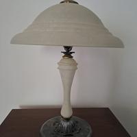 lampada d'antiquariato