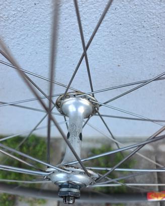 ruota campagnolo Mavic