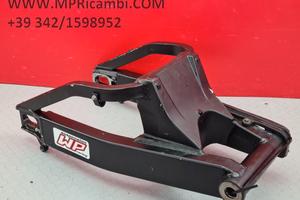 FORCELLONE POSTERIORE SUZUKI GSXR 750 2004 2005 GS