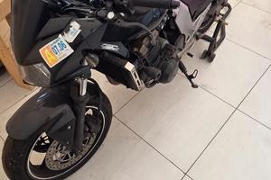 Naked z750