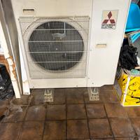 Penta split Mitsubishi come nuovo