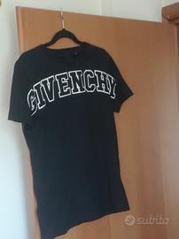 maglietta nera Givenchy anni 12 originale