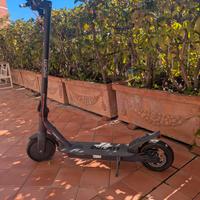 Monopattino Elettrico Ducati