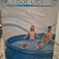 piscina fuoribordo  Bestway con depuratore . 