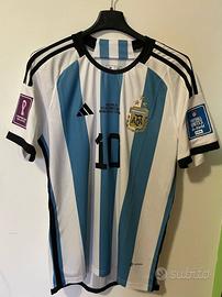 Maglia da calcio 2022 Messi #10 Argentina taglia M