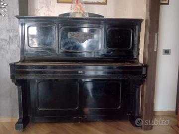 Pianoforte verticale