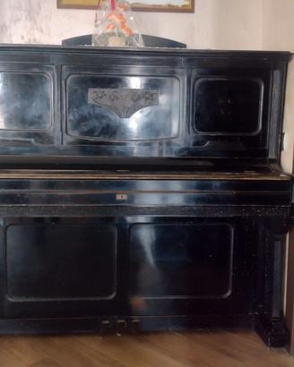 Pianoforte verticale