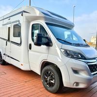 Camper semintegrale Etrusco T 7300 SB