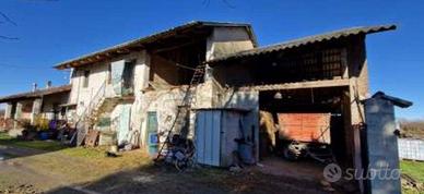 Immobile in asta di 297 m² a Carisio