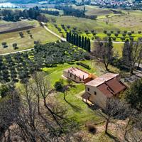 VILLA del 1800 vista lago a mezz'ora da Firenze