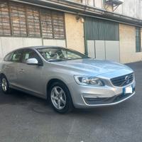 Volvo V60 2.0 D2 Kinetic tutta tagliandata volvo c