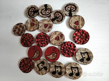 20 Bottoni in legno. 3cm
