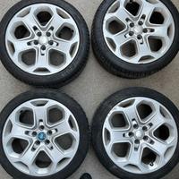 Cerchi e gomme
