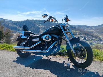 Harley Davidson Dyna street Bob