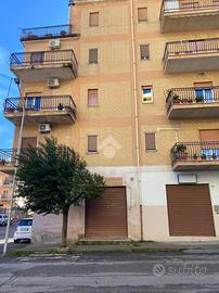 MAGAZZINO A CORIGLIANO-ROSSANO