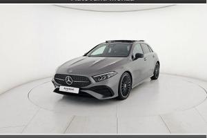 Mercedes-Benz Classe A A 200 d AMG Line Premi...