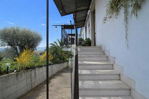 3 LOCALI A GIULIANOVA