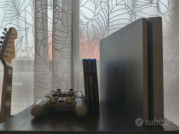 PlayStation 4  Slim 500 GB Argento