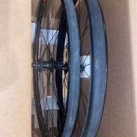 Cerchioni Alluminio Paradigm Bontrager/ Vittoria