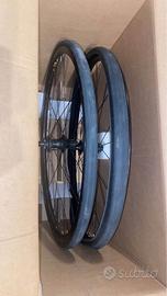 Cerchioni Alluminio Paradigm Bontrager/ Vittoria