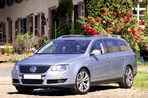 VOLKSWAGEN Passat 2.0 TDI DPF Var. Highline