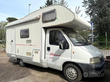 Camper usato mansardato elnagh clipper 20