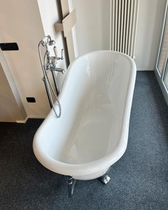Vasca da bagno Freestanding di libera istallazione