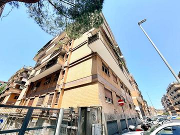 Appartamento di 95 m² con 3 locali a Roma