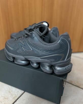 New Balance 2000
