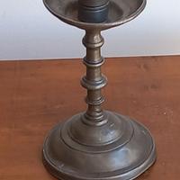 Candelabro di peltro antico