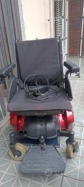 Sedia a rotelle elettrica