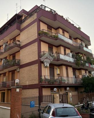 2 LOCALI A ROMA