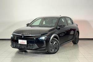 Lancia Ypsilon Hybrid e-DCT