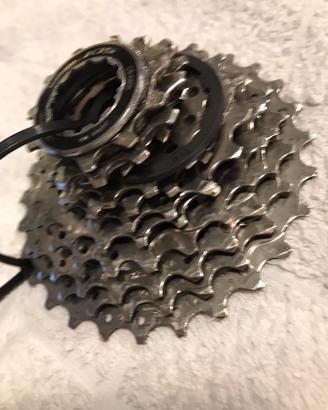 Pacco pignoni Shimano