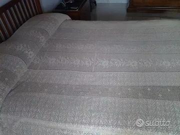 Copriletto matrimoniale uncinetto fatto a mano