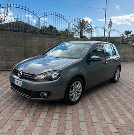 Volkswagen Golf VI 1.6 TDI 105cv (77kw) Sport