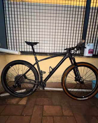 SPECIALIZED EPIC HARDTRAIL