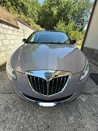 Lancia Delta 2011
