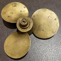 Elica ittone fermacarte