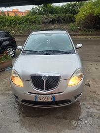 Lancia y 2009 1.2 benz  argento