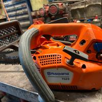 Motosega da potatura Husqvarna