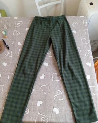 pantaloni 